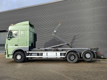 XF 460 6x2 SPACECAB / HOOKLIFT / ABROLKIPPER